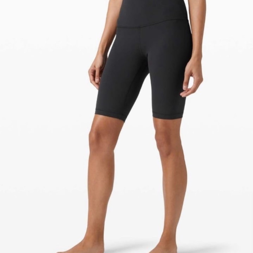 Lululemon Align Super High Rise Short 10” length size 0